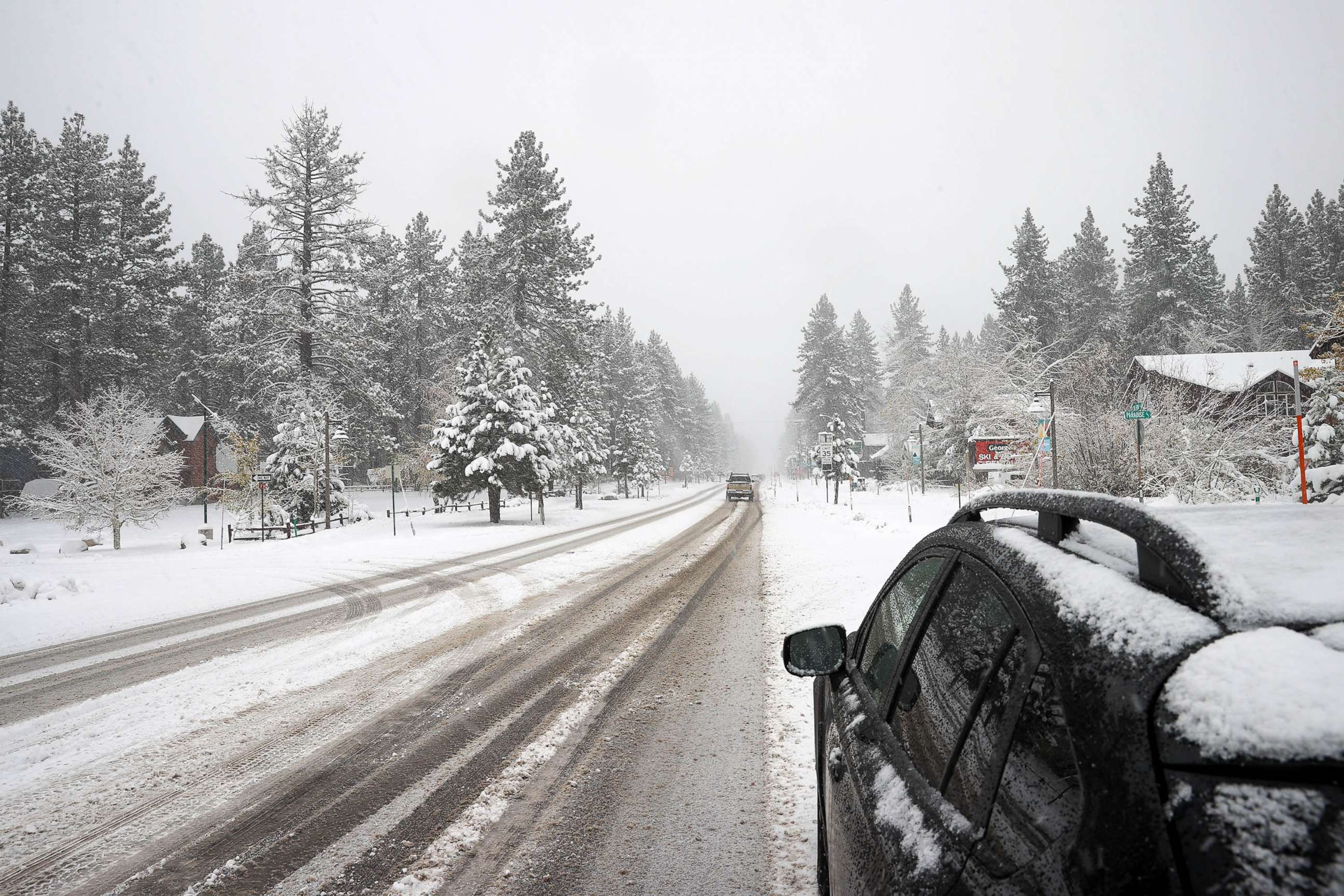 PHOTO: Snow blanked the route 237 in Stateline of Nevada, United States, Nov. 8, 2022 as Winter Storm warning in effect for Lake Tahoe and Nevada mountains.