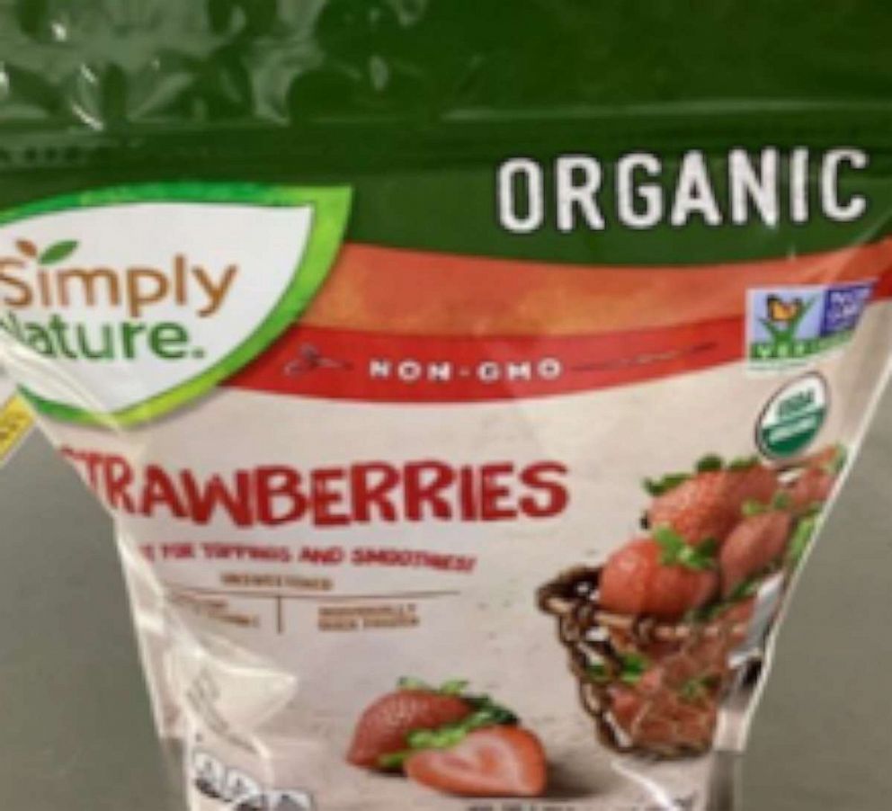 PHOTO: The FDA has announced a recall on certain brands of organic frozen strawberries.