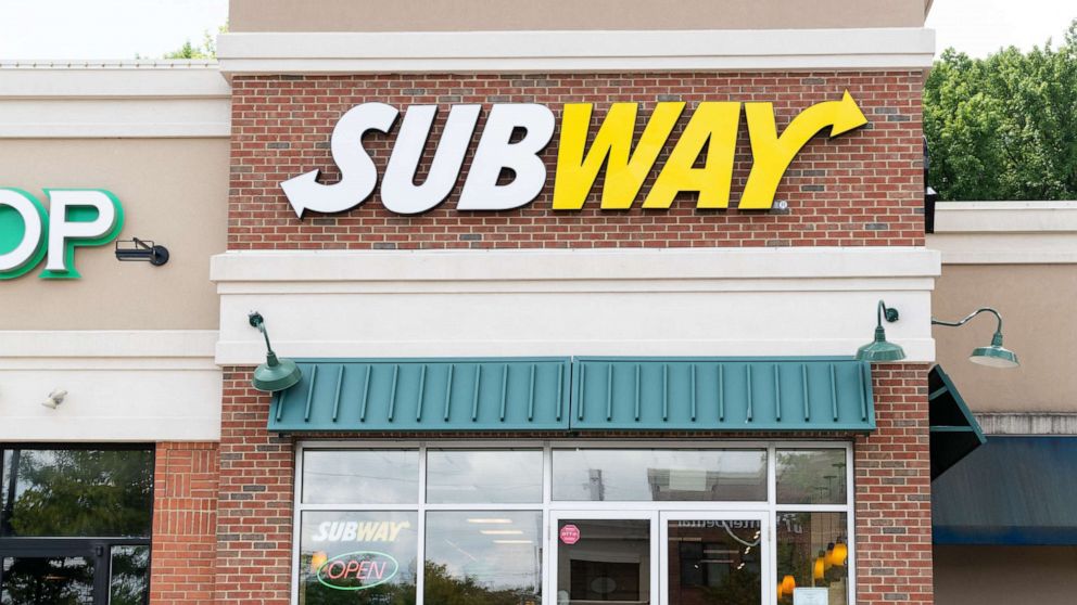 subway restaurant