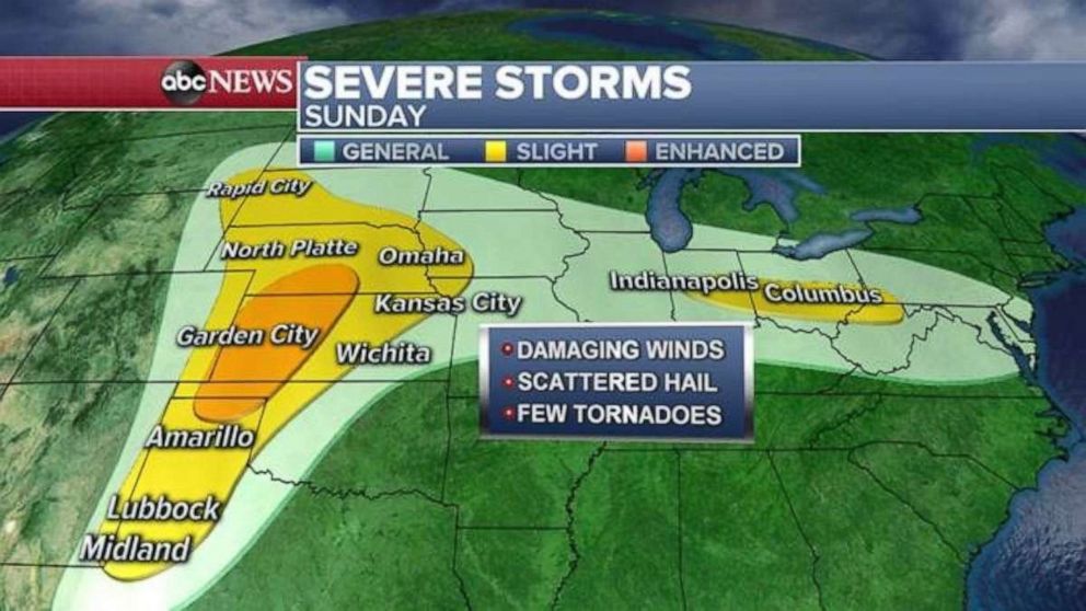 PHOTO: The severe weather threat will continue in the Southern Plains on Sunday.