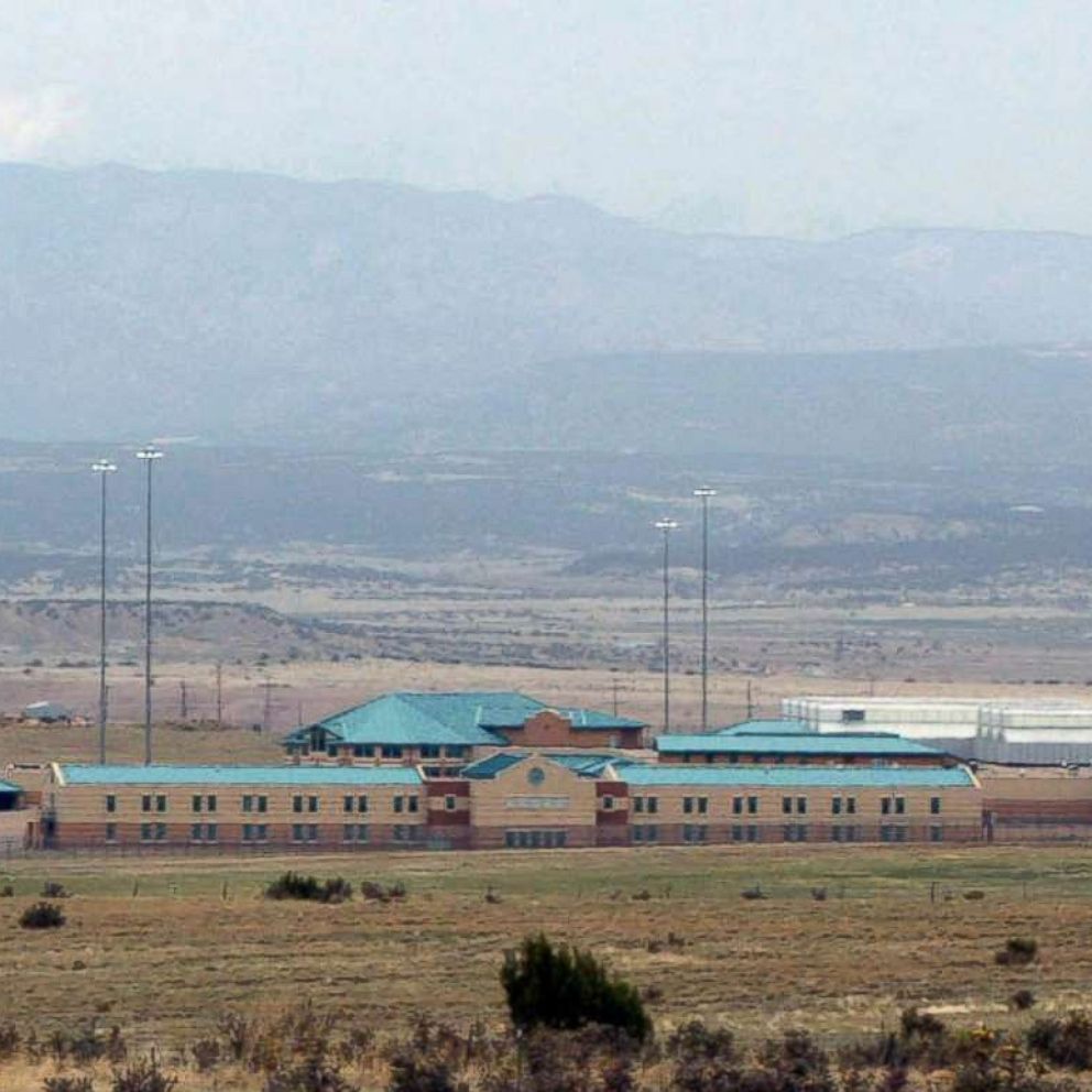 Correctional Officers At Supermax Prisons Guard The Most Dangerous Inmates And Aren T Getting Paid Abc News