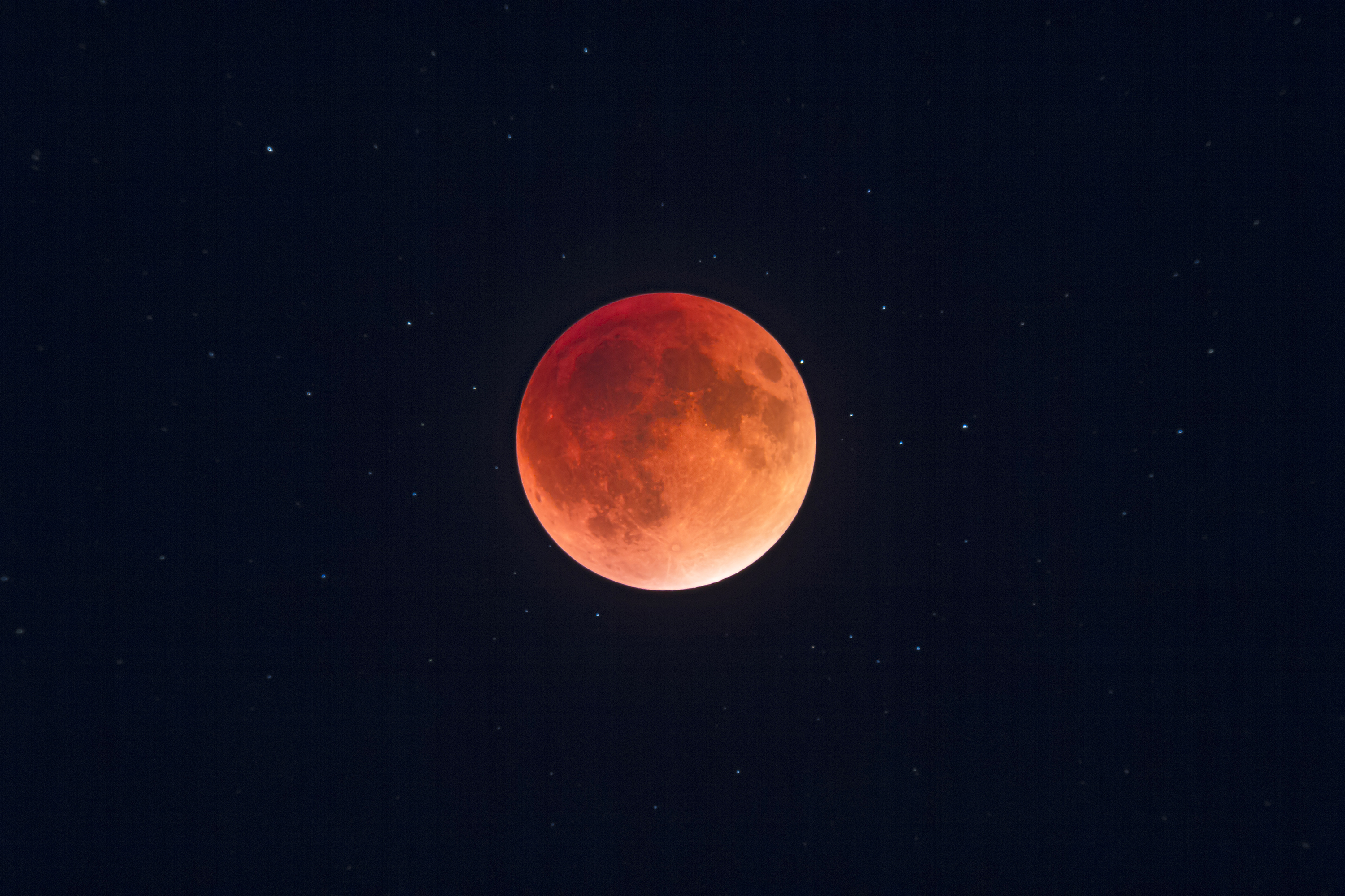 PHOTO: The total eclipse of the Moon on Sept. 27, 2015, in a closeup through a telescope, at mid-totality with the moon at its darkest and deepest into the umbral shadow,