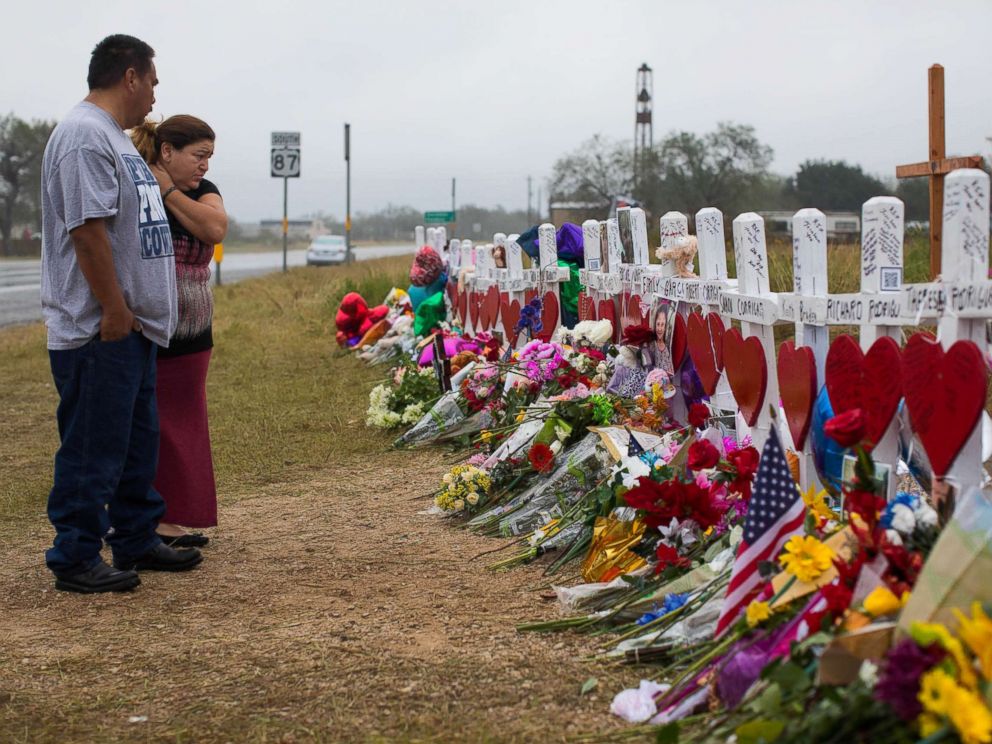 Texas church survivors and supporters congregate 1 week after mass ...