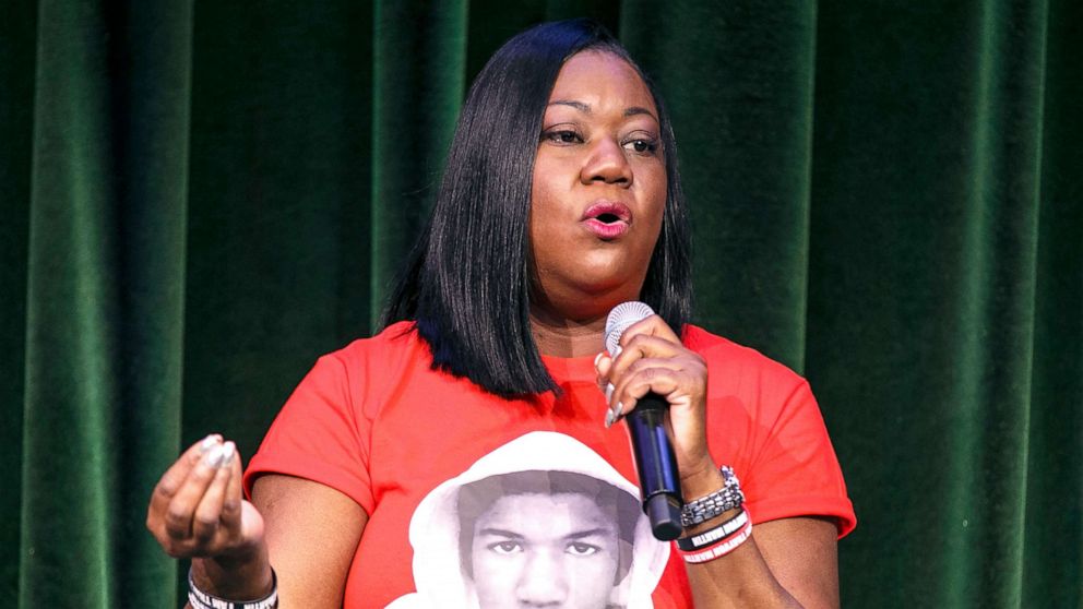PHOTO: Sybrina Fulton speaks at an event in Venice, Calif., on July 26, 2018.