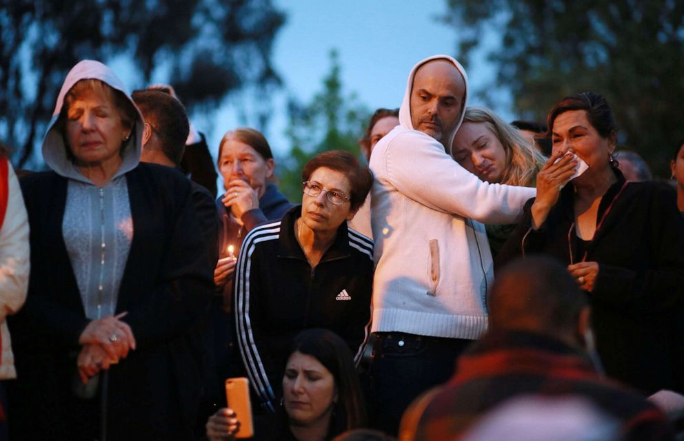 PHOTO: Community members and congregants attend a candlelight vigil for the victim of the Chabad of Poway Synagogue shooting, April 28, 2019 in Poway, Calif.