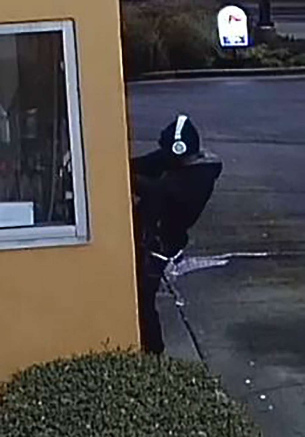 PHOTO: A man entered through a drive-thru window and then prepared food and napped during a burglary at a local Taco Bell in Lawrenceville, Ga., on Dec. 25, 2019.