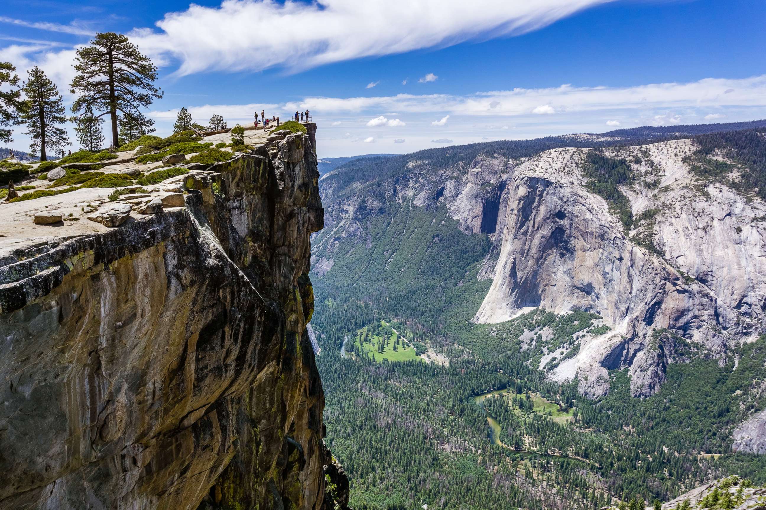 PHOTO: Taft Point, a popular vista point, is shown in Yosemite National Park, Calif.