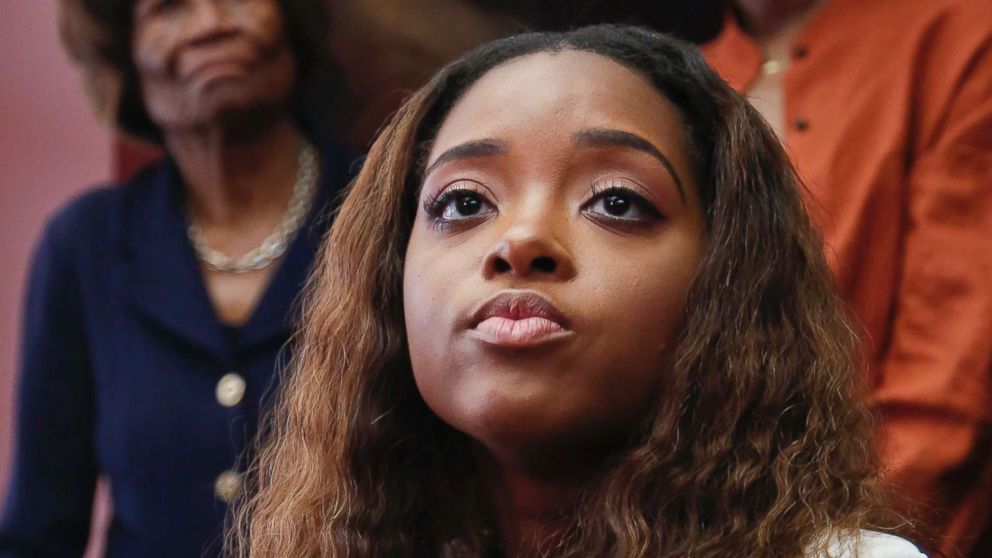 VIDEO: Women's March organizer, Tamika Mallory faces scrutiny ahead of 3rd annual march