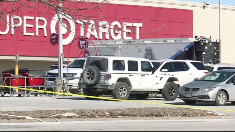 PHOTO: Police respond to a shooting at a Target in Omaha, Neb., Jan. 31, 2023.
