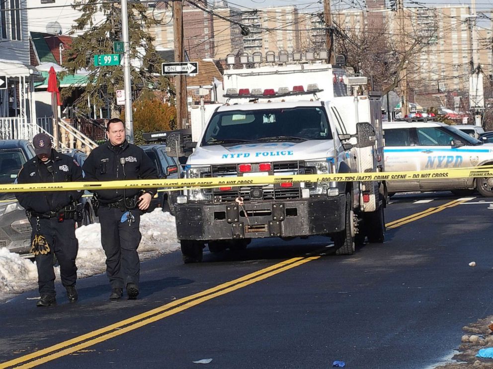 PHOTO: Police officers from the 69th precinct investigate the shooting of NYC rapper Tdott Woo, in New York, Feb. 3, 2022.