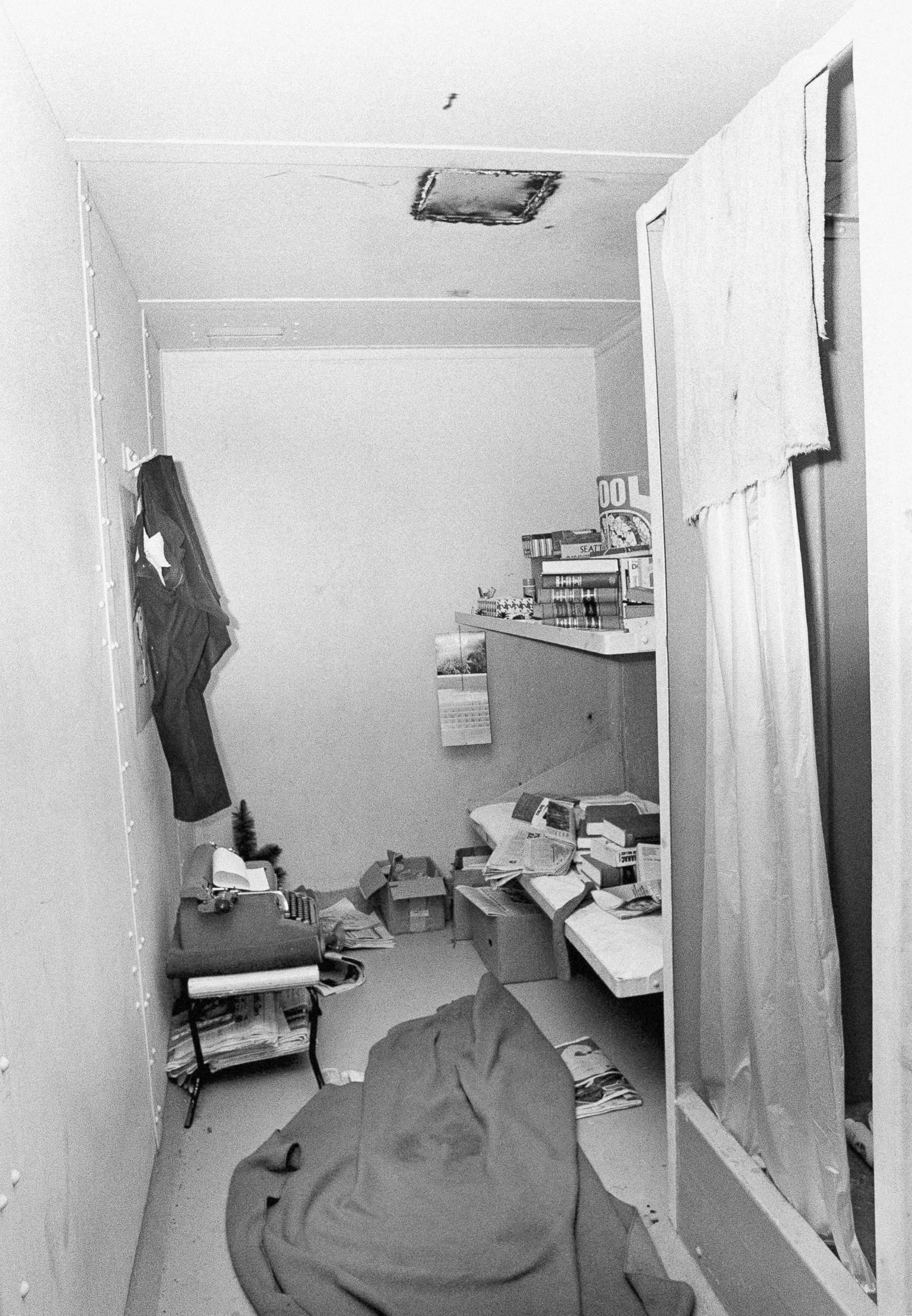 PHOTO: This 1977 file photo shows the jail cell from which serial killer Ted Bundy escaped on Dec. 30, 1977, in Glenwood Springs, Colo.