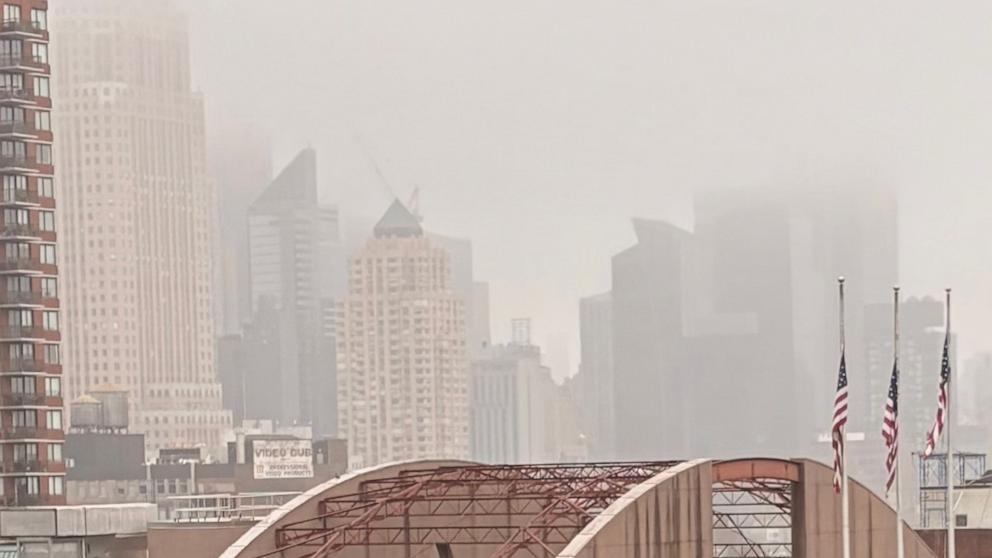 PHOTO: Fog obscures the Manhattan skyline, April 19, 2026.