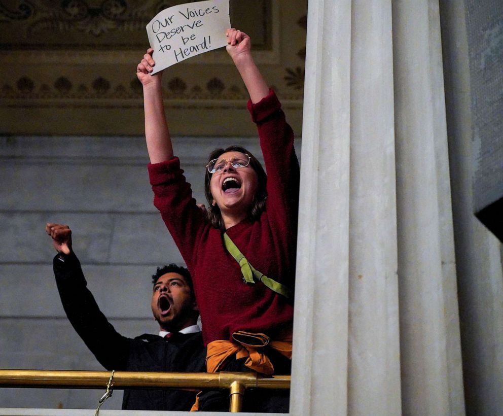 PHOTO: People react to the expulsion of the last member Rep. Justin Pearson on the day it is scheduled to vote to expel three Democratic members in Nashville, Tenn., April 6, 2023.