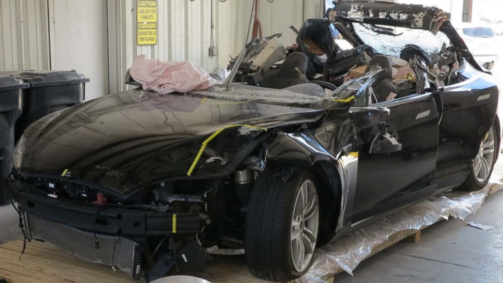 An NTSB photo showing the damage to the left front of the Tesla involved in a 2016 crash in Florida. 