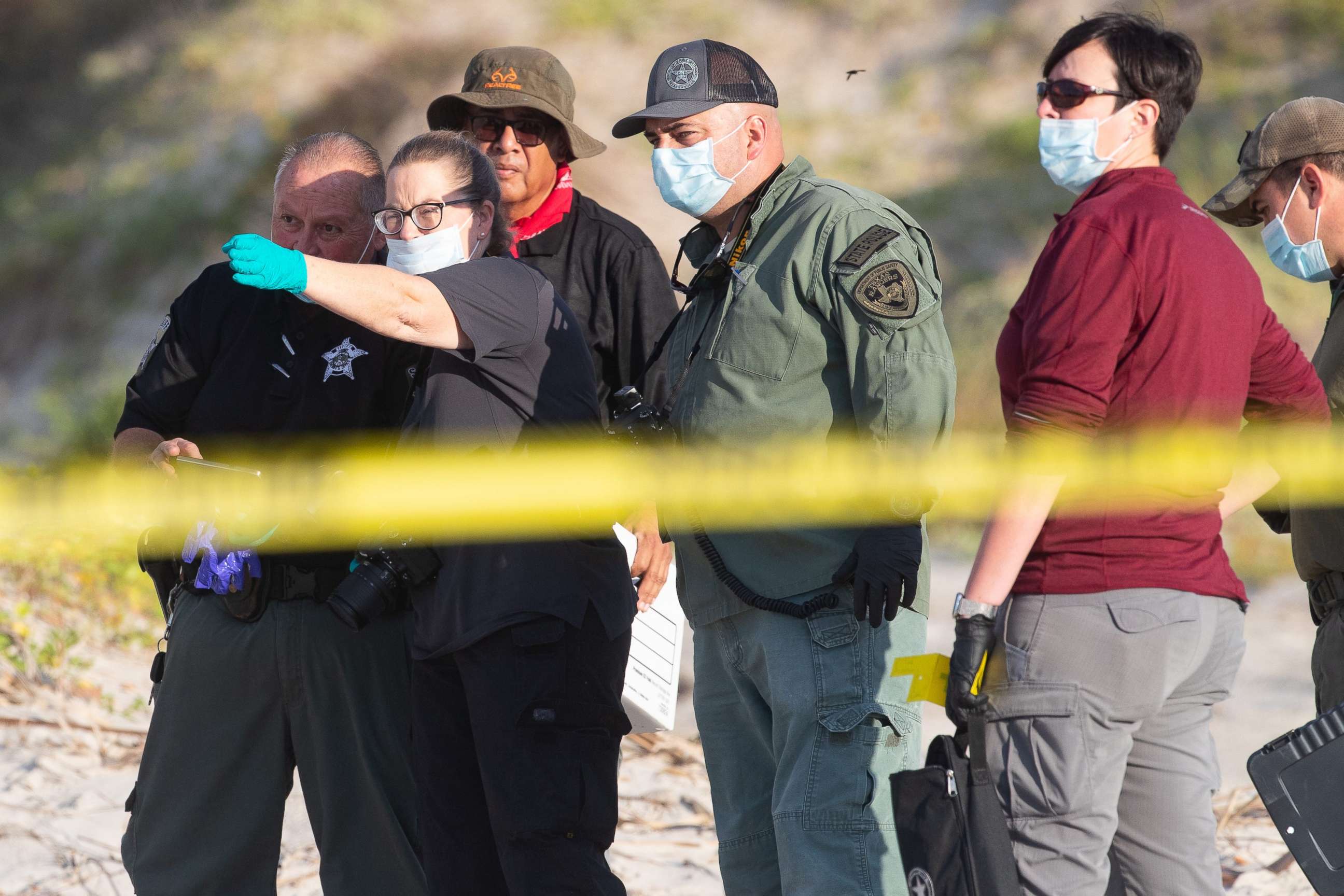 PHOTO: Several state agencies conduct an investigation on Padre Island beach in Kleberg County near mile marker 263 after human remains where found on Monday, Oct. 28, 2019.