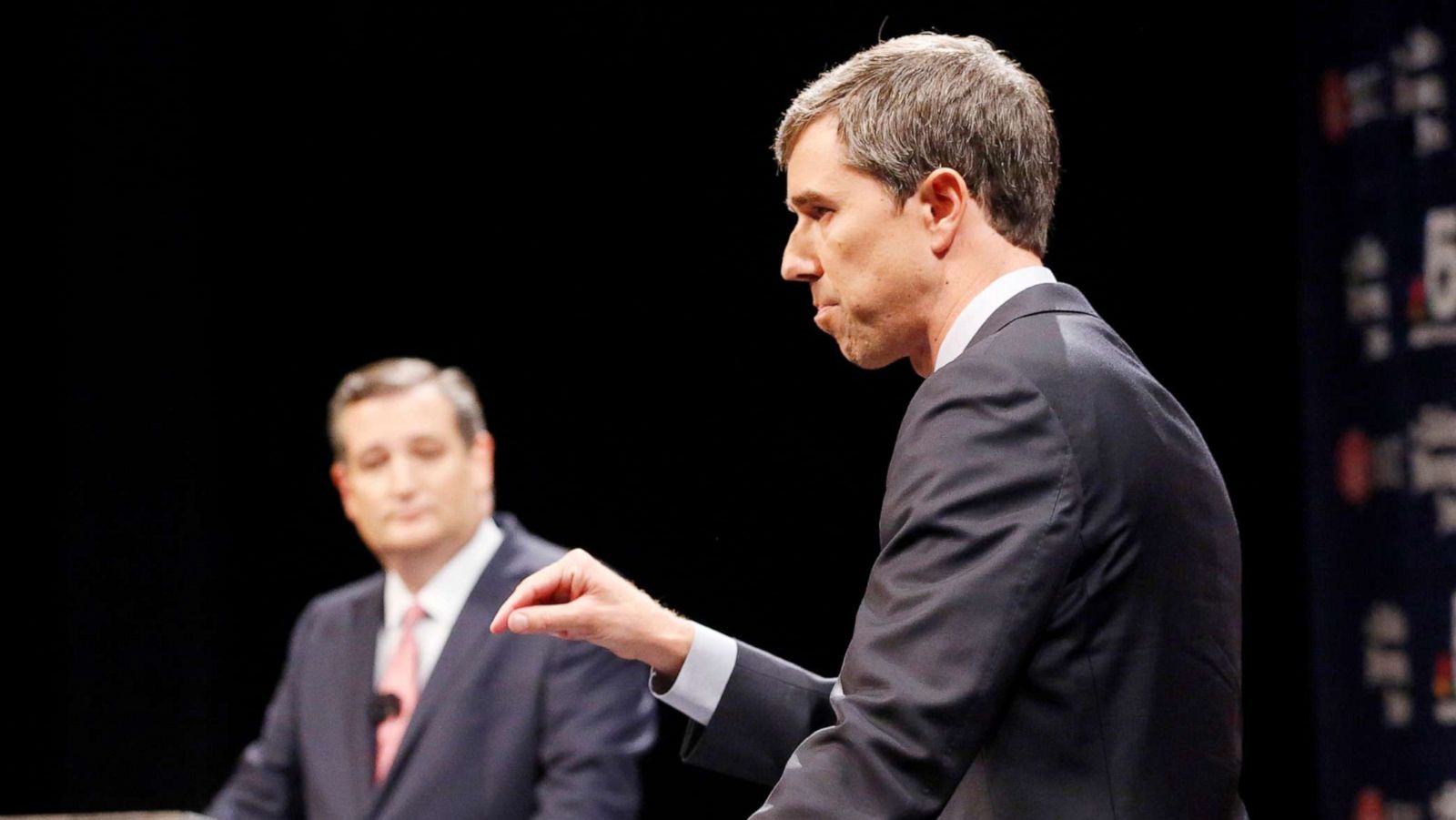 Ted Cruz rival Beto O Rourke eviscerates senator for flying to