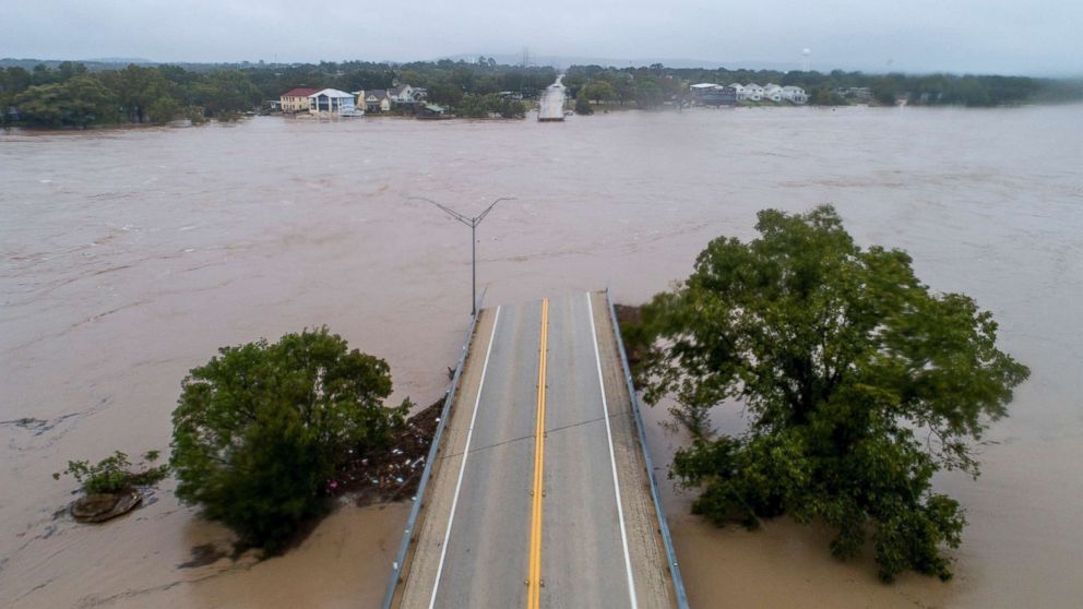 At least 1 dead in Texas flooding that caused bridge collapse, breached