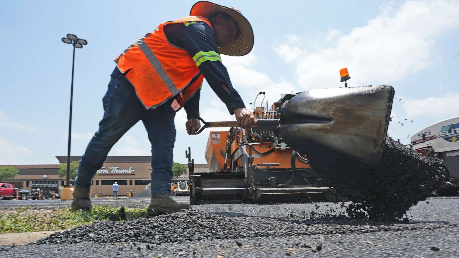 New Texas law will get rid of water breaks for outdoor workers