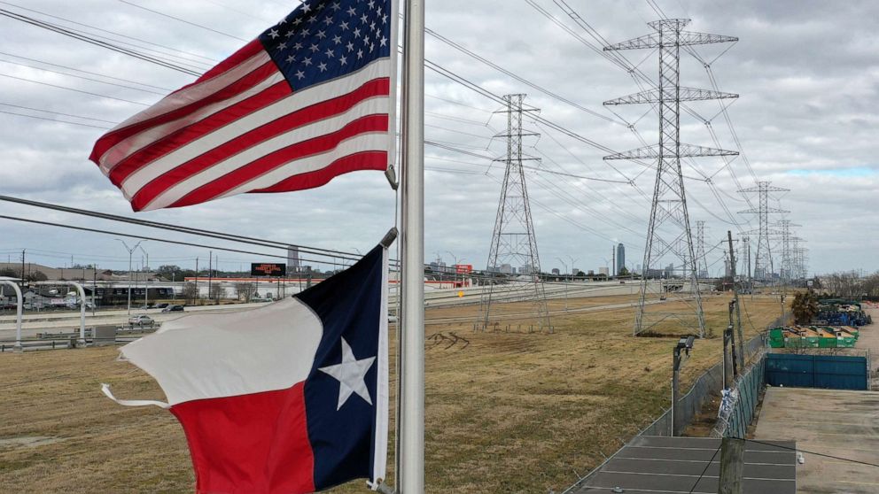 Texan files $ 1 billion class action after receiving $ 9,000 electric bill