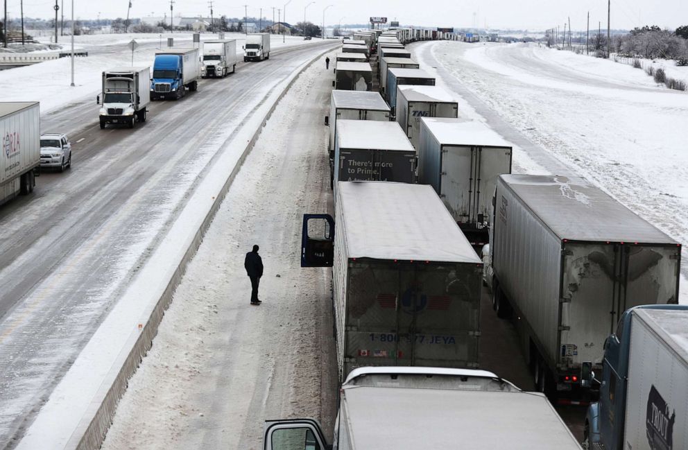 PHOTO: Vehicles are at a standstill southbound on Interstate Highway 35 on Feb. 18, 2021 in Killeen, Texas, as winter storm Uri brought historic cold weather and power outages to Texas.
