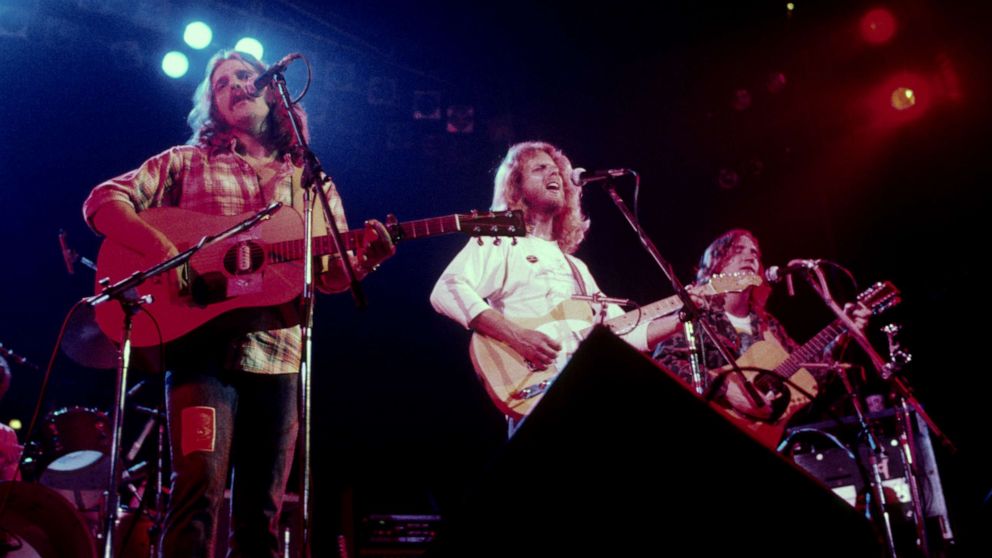 How Eagles Peaked Exploring Paradise Lost on 'Hotel California