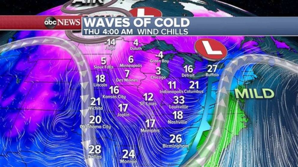 PHOTO: Waves of cold will move into the central U.S. over the end of the week and into the weekend.