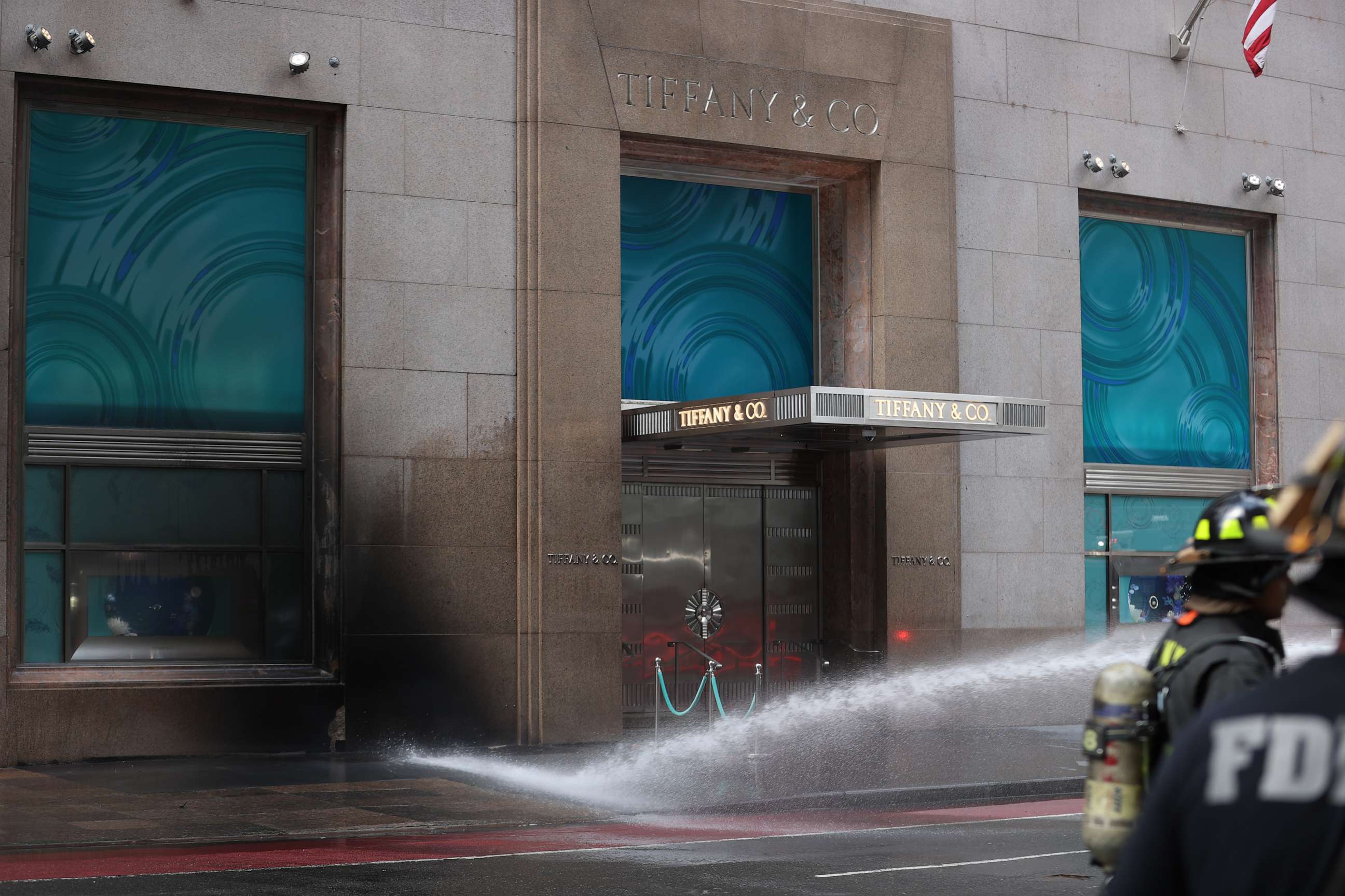 PHOTO: Firefighters in New York City have tackled a blaze at Tiffany & Co's iconic jewelry store in New York, on June 29, 2023.