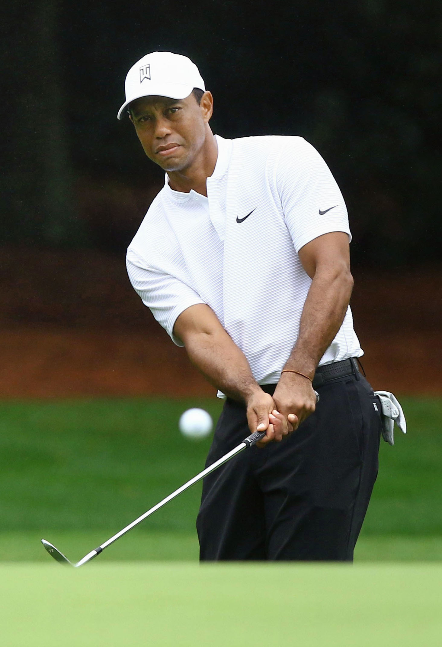 PHOTO: Tiger Woods plays a practice round at Augusta National Golf Club in Augusta, Ga., Nov. 11, 2020.