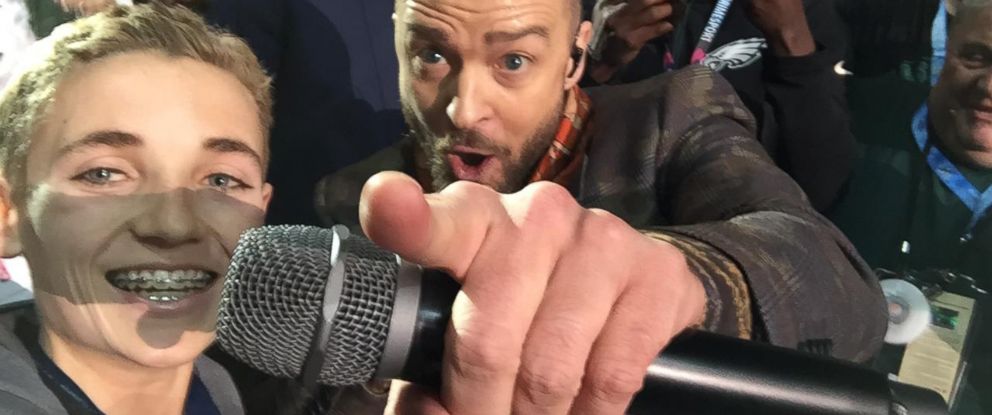 justin timberlake super bowl selfie