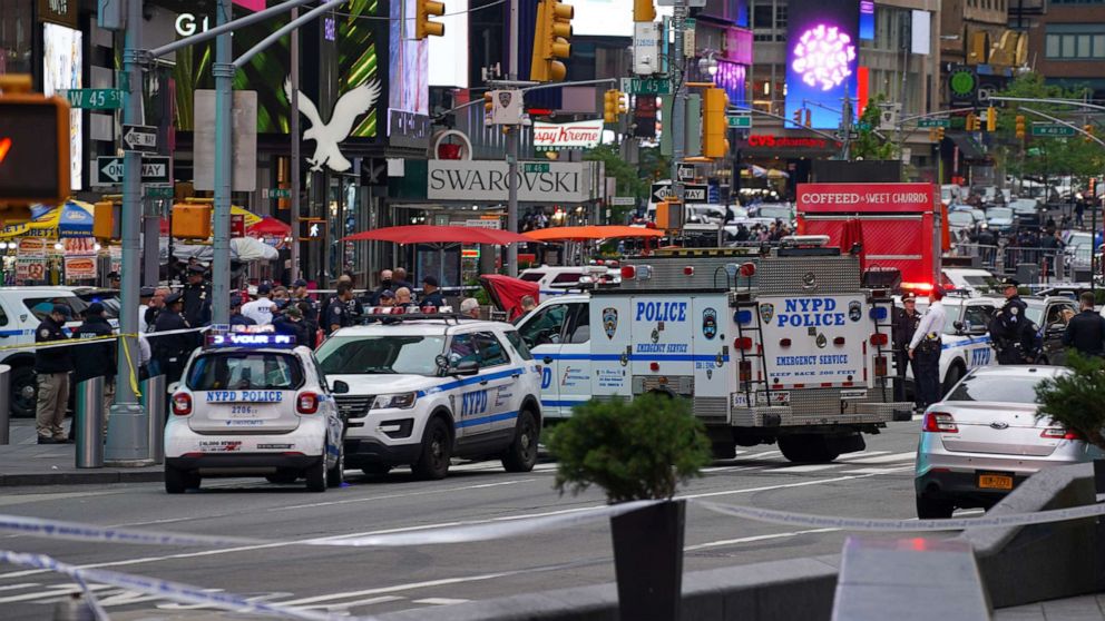 NYPD officer rescues child during Times Square shooting: 'I had an instinct to pick up the baby and run with her'