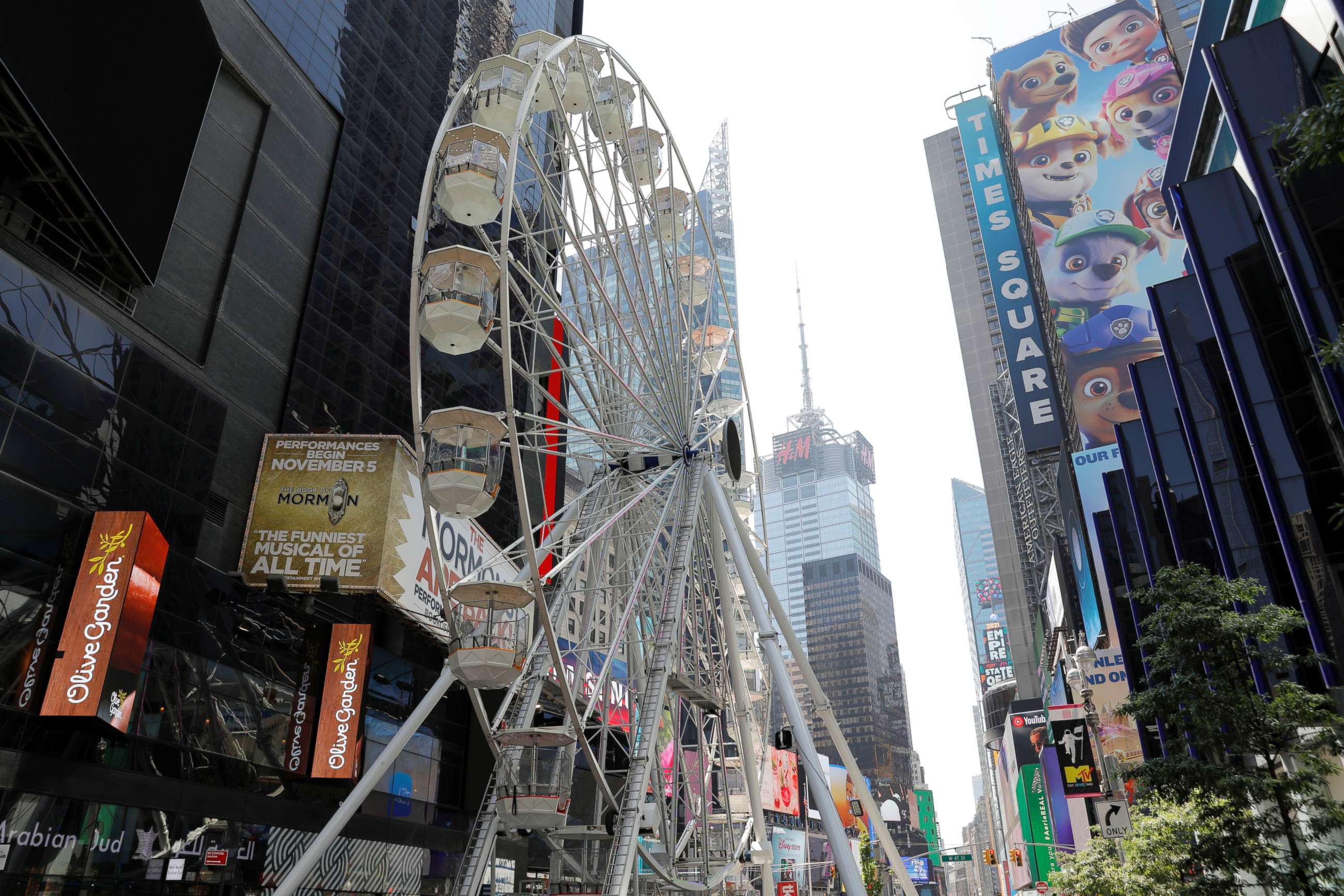 PHOTO: The Times Square Wheel sits in Times Square, New York, Aug. 25, 2021.