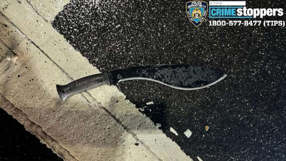  The New York Police Department released an representation  of a weapon  they said had been recovered astatine  the country   of an officer-involved shooting adjacent   Times Square connected  New Year's Eve.