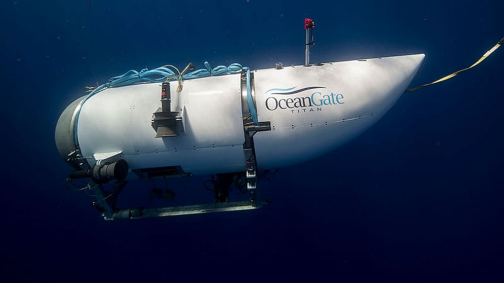 5 pessoas em um tubo selado de 20 pés: dentro do submarino desaparecido do Titanic