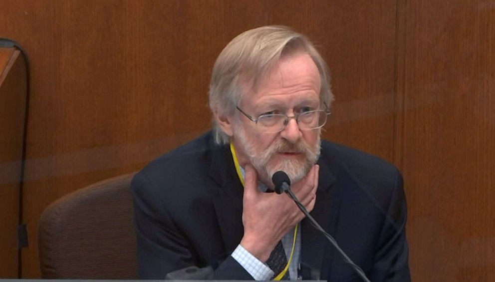 PHOTO: Pulmonology expert Dr. Martin Tobin testifies during the trial of former police officer Derek Chauvin in the death of George Floyd, in Minneapolis, April 15, 2021.