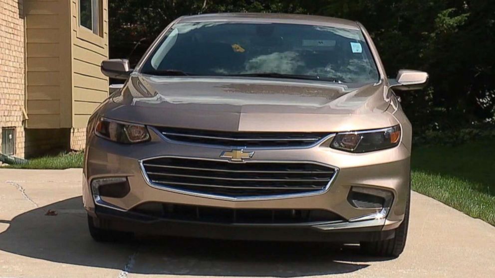 PHOTO: Katie Corbin's 2018 Chevy Malibu automatically locked with two key fobs and her son inside while she filled up her gas tank.