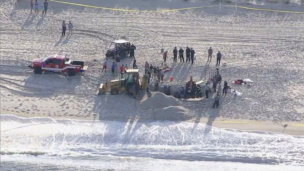 1 dead, 1 rescued after sand collapses at Jersey Shore beach: Police