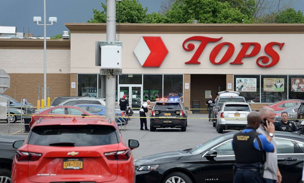 Photo: Buffalo police at the scene of a shooting at Tops Friendly Market in Buffalo, New York, on May 14, 2022.