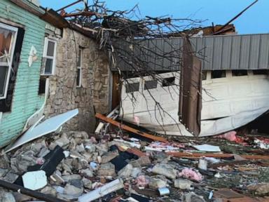 1 dead in Oklahoma as 17 tornadoes reported in 7 states