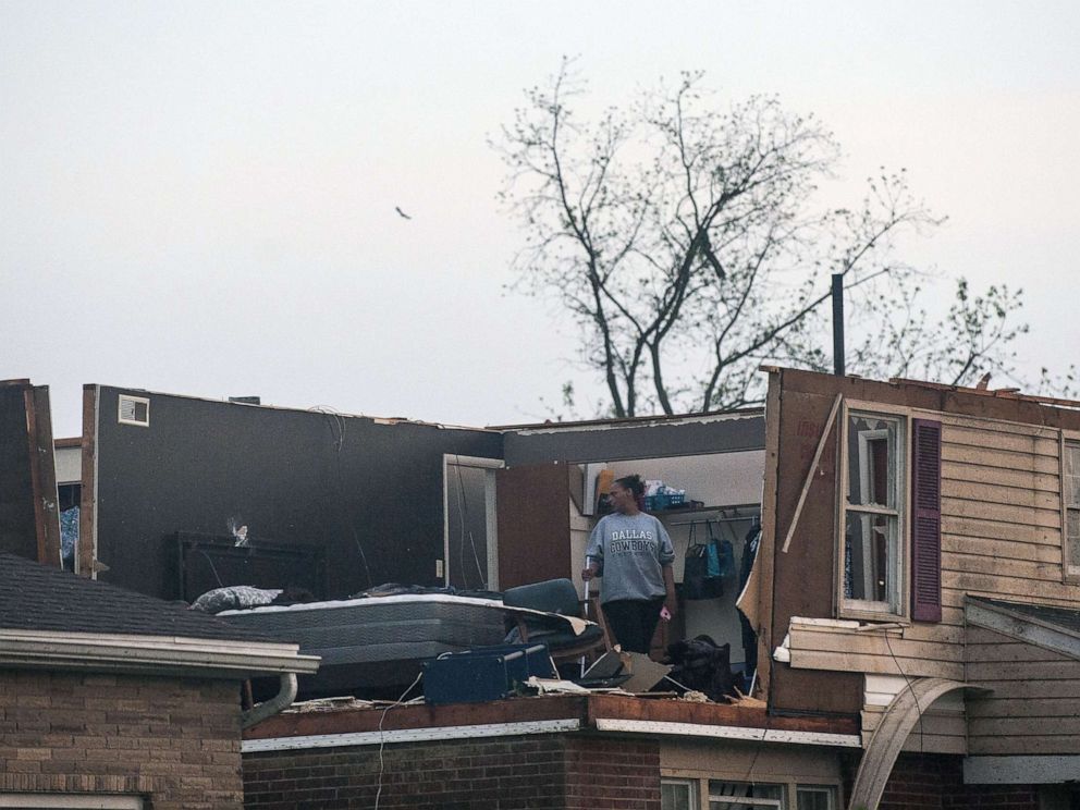 Tornadoes slam suburbs of major Ohio city; 60 million people still