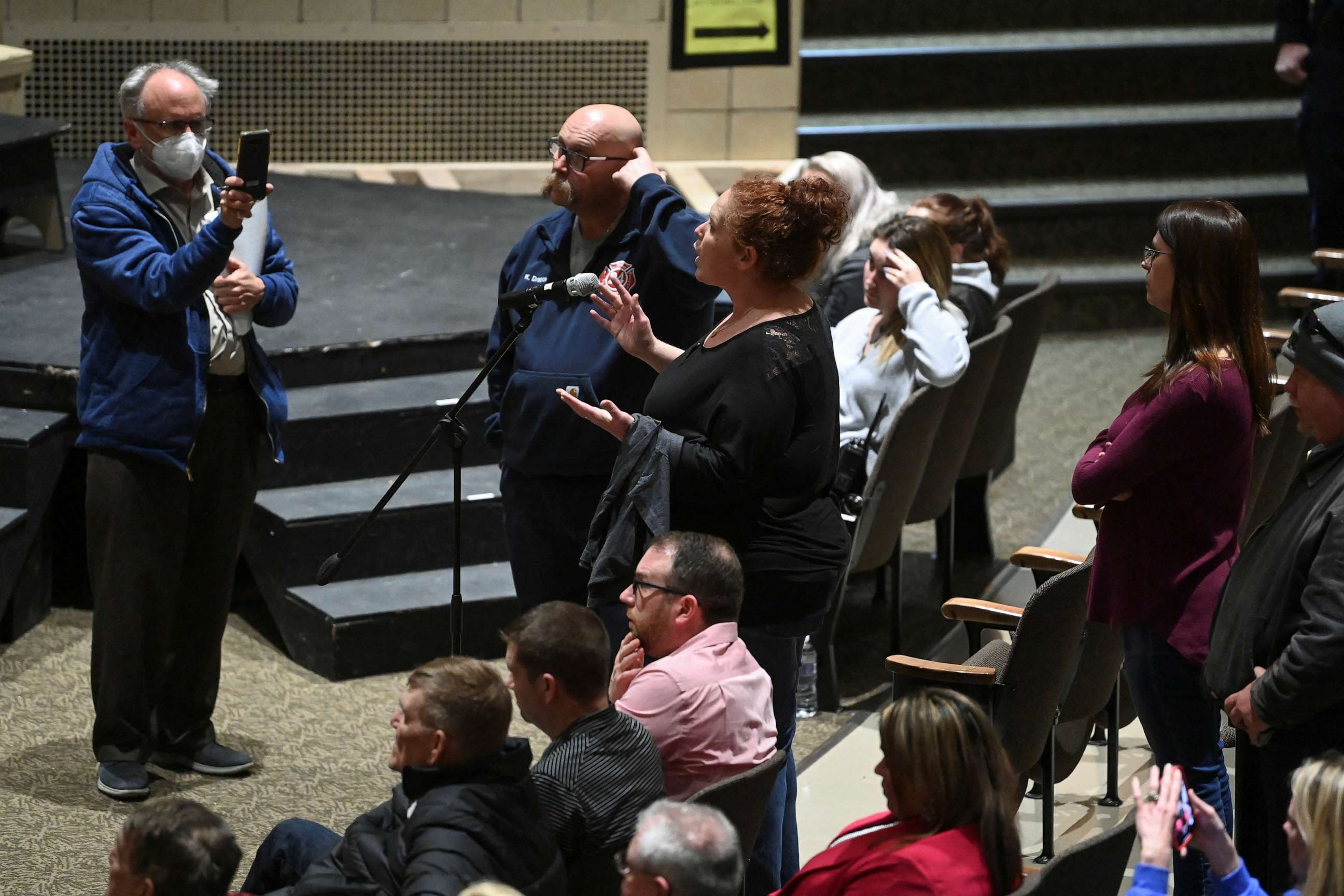 PHOTO: Residents attend a town hall to discuss the train derailment that spilled toxic chemicals, in East Palestine, Ohio, Mar. 2, 2023.