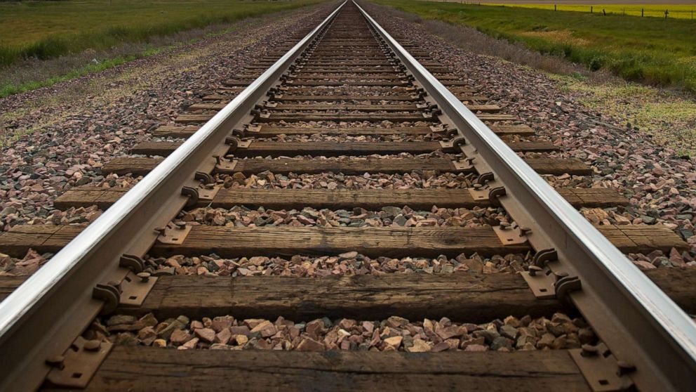 [Image: train-tracks-stock-rf-gty-ml-190703_hpMain_16x9_992.jpg]