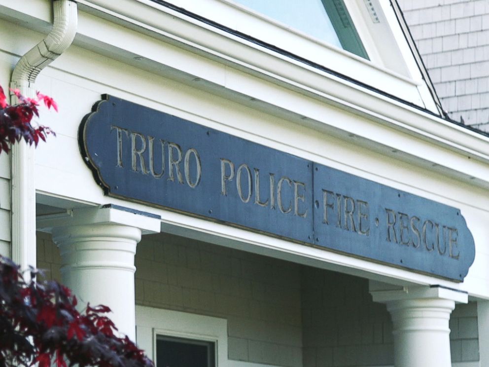 PHOTO: The exterior of the Truro, Mass., police department station.