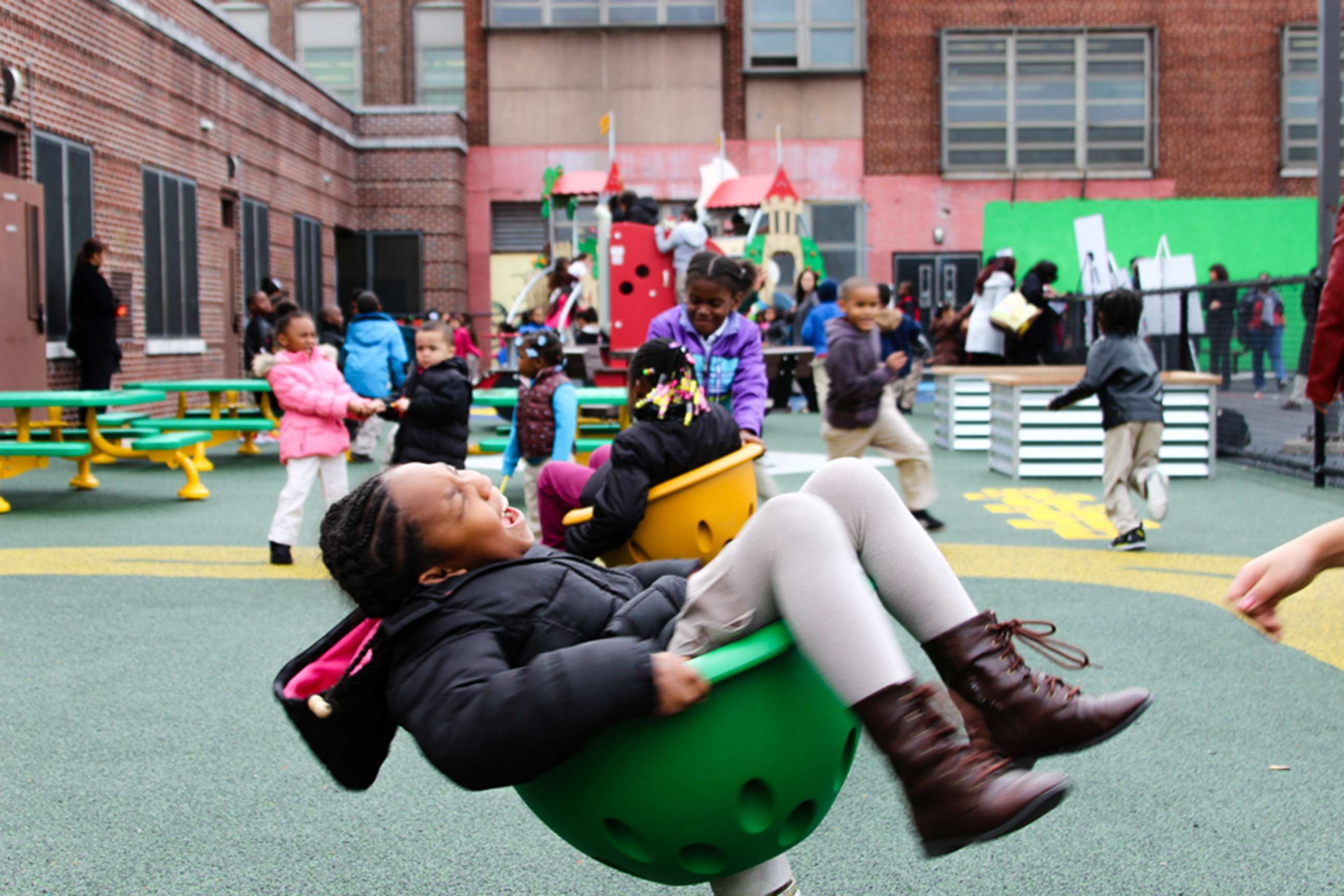 PHOTO: The grand opening of the Sussex Avenue Elementary School playground in Newark, N.J., on Nov. 25, 2014.