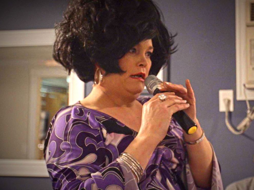 PHOTO: Jennifer Bobbi pictured hosting a Tupperware party as the character of Aunt Barbara in Patchogue, NY.