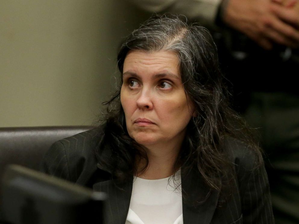 PHOTO: Louise Anna Turpin appears in court for arraignment with attorneys on Jan. 18, 2018 in Riverside, Calif.