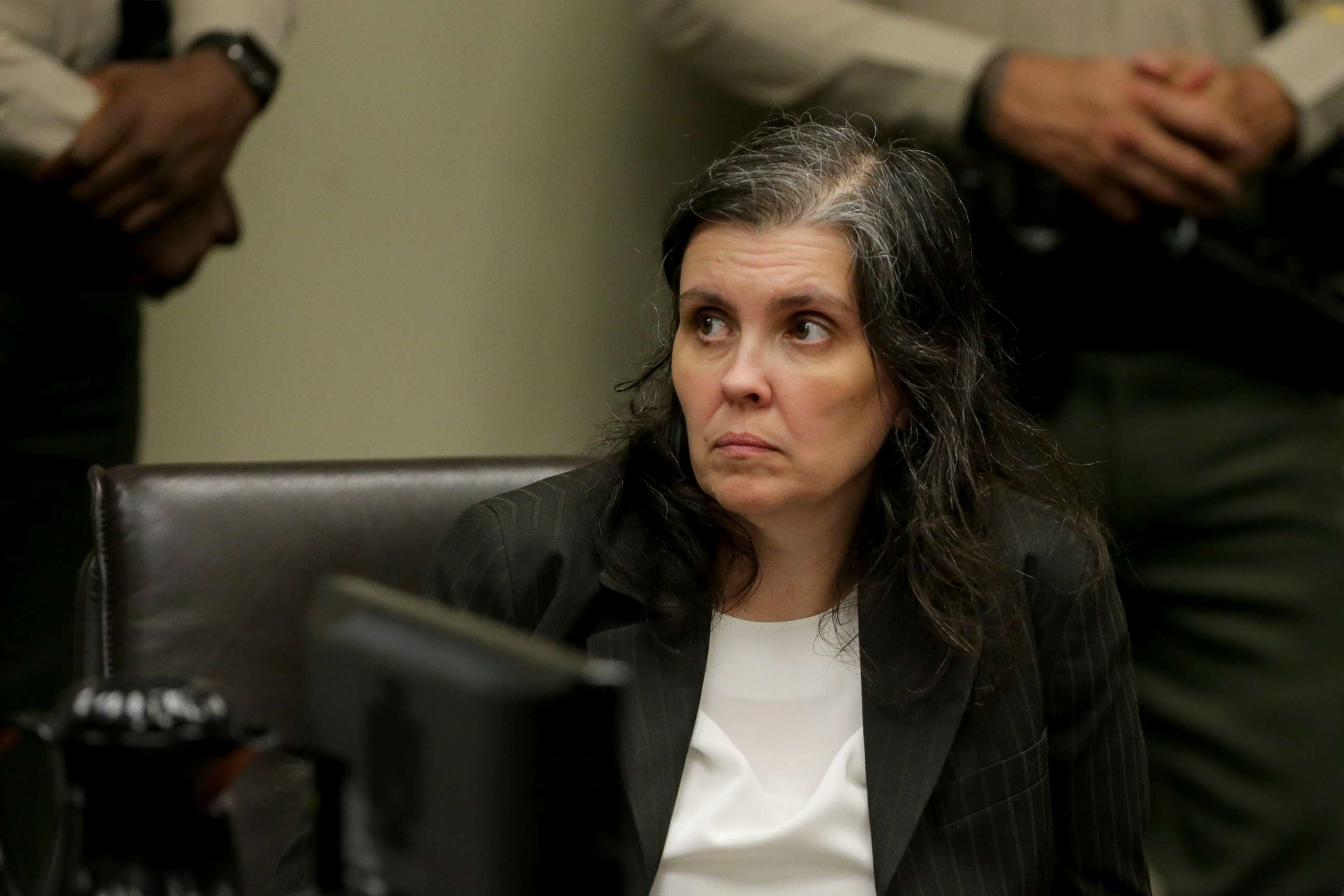 PHOTO: Louise Anna Turpin appears in court for arraignment with attorneys, Jan. 18, 2018, in Riverside, Calif.