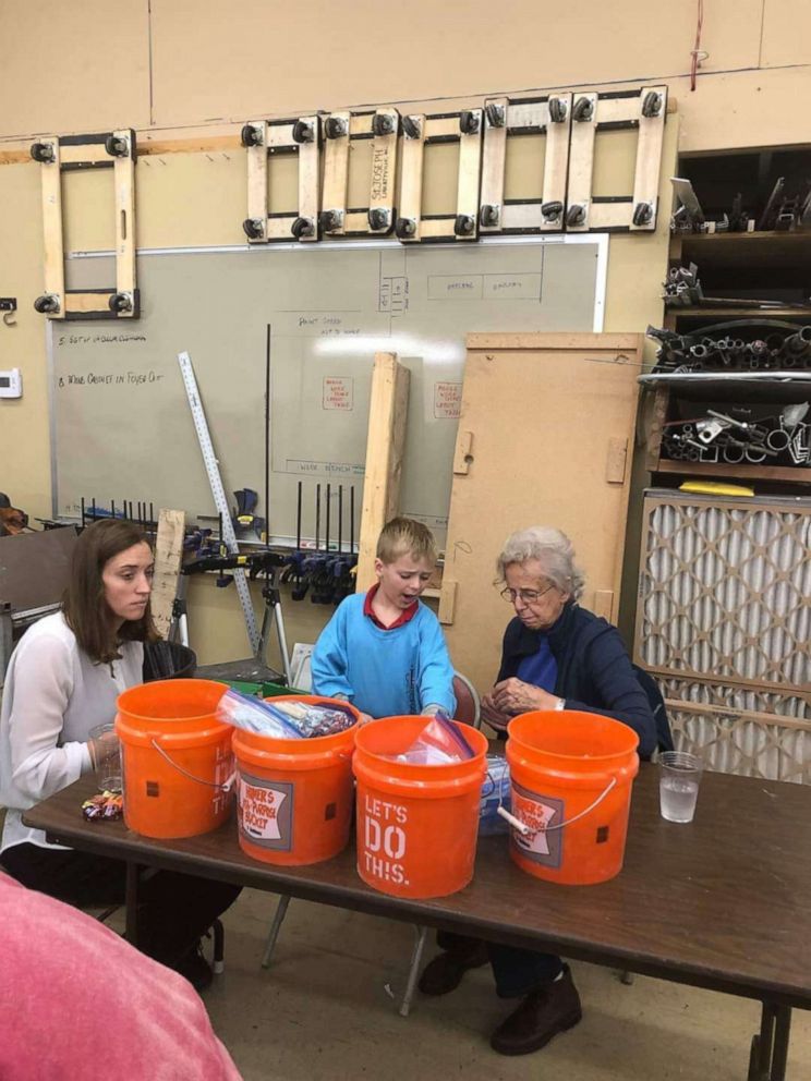 PHOTO: Tyler Sliz, 5, of Illinois, gets four generations of his family members to help build beds for children in need. He asked for bedding donations for his birthday.
