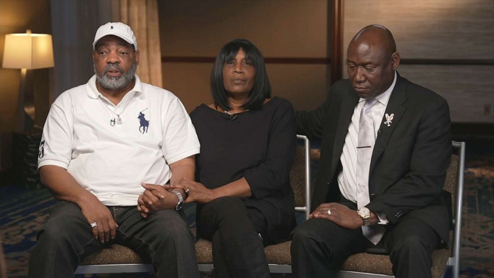 PHOTO: RowVaughn Wells, mother of Tire Nichols, sits with her husband, Tire's stepfather Rodney Wells and civil rights attorney Ben Crump during an interview with ABC News on Jan. 27, 2023.