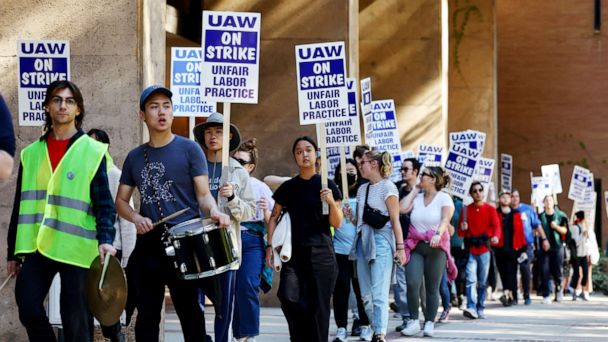 University of California reaches agreement with 2 worker groups on strike