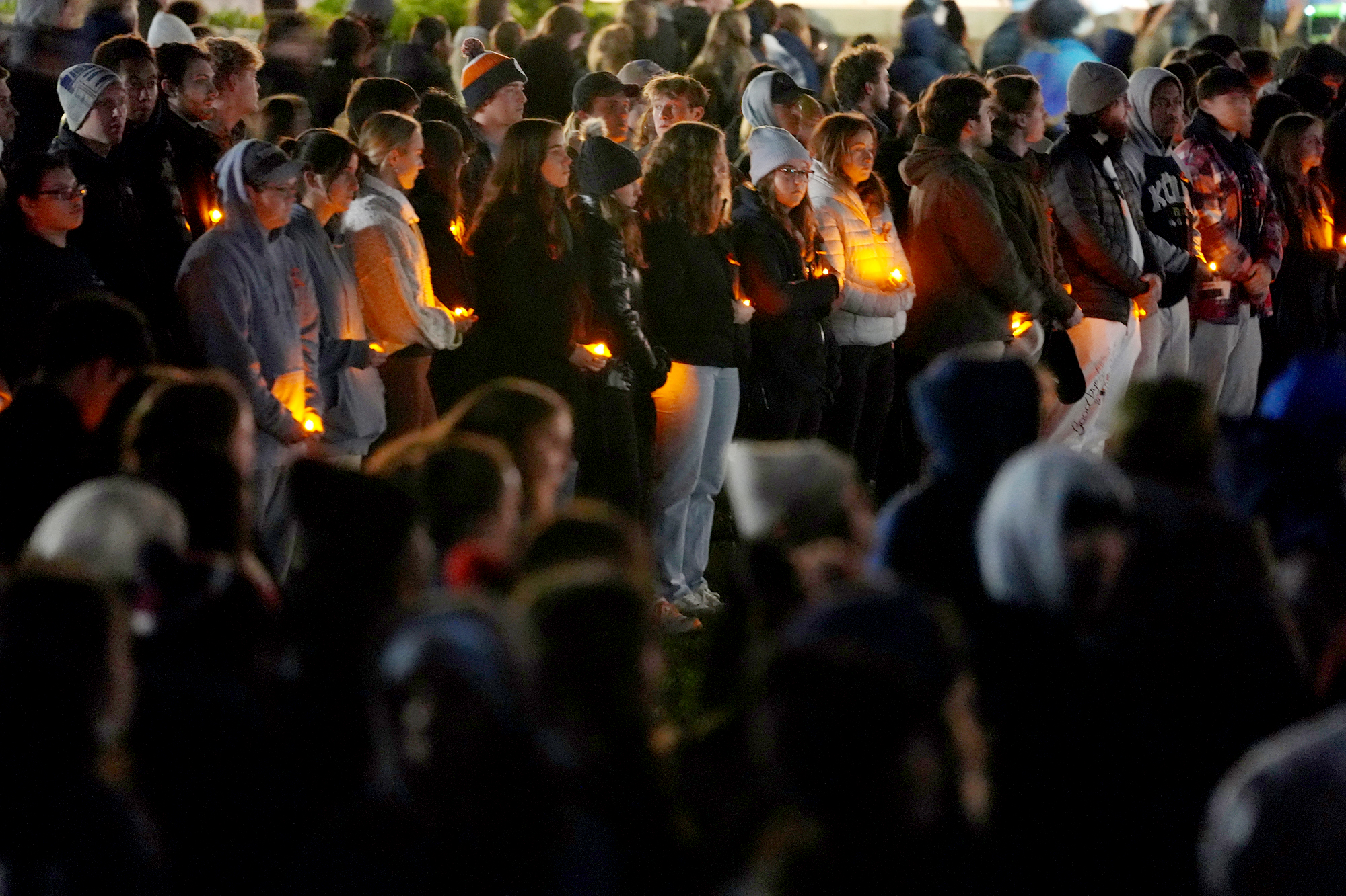 PHOTO: Hundreds gathered for a vigil Monday after a shooting Sunday evening at the University of Virginia left three dead and two injured in Charlottesville, Va., Nov. 14, 2022.